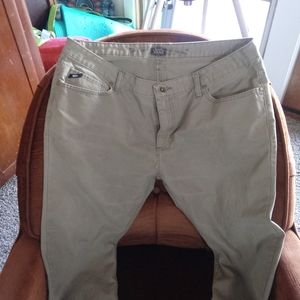 Vans Mens 38×30 khaki pants